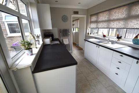 2 bedroom bungalow for sale - Claremont Road, Burgh Le Marsh, PE24
