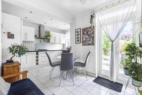 484 Rayners Lane, Pinner, HA5 5DP