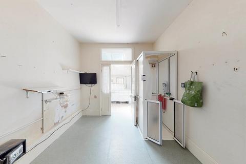 6 Cornwallis Road, London, N19 4LU