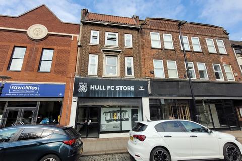 Retail property (high street) to rent - 15 Savile Street, Hull, HU1 3EA