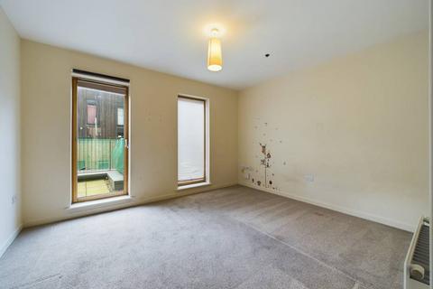 4 bedroom terraced house for sale, Columbia Place, Campbell Park, MK9