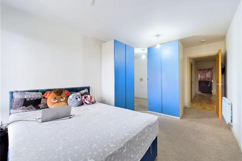 3 bedroom flat for sale, Alpine Road, Tulip Court, NW9