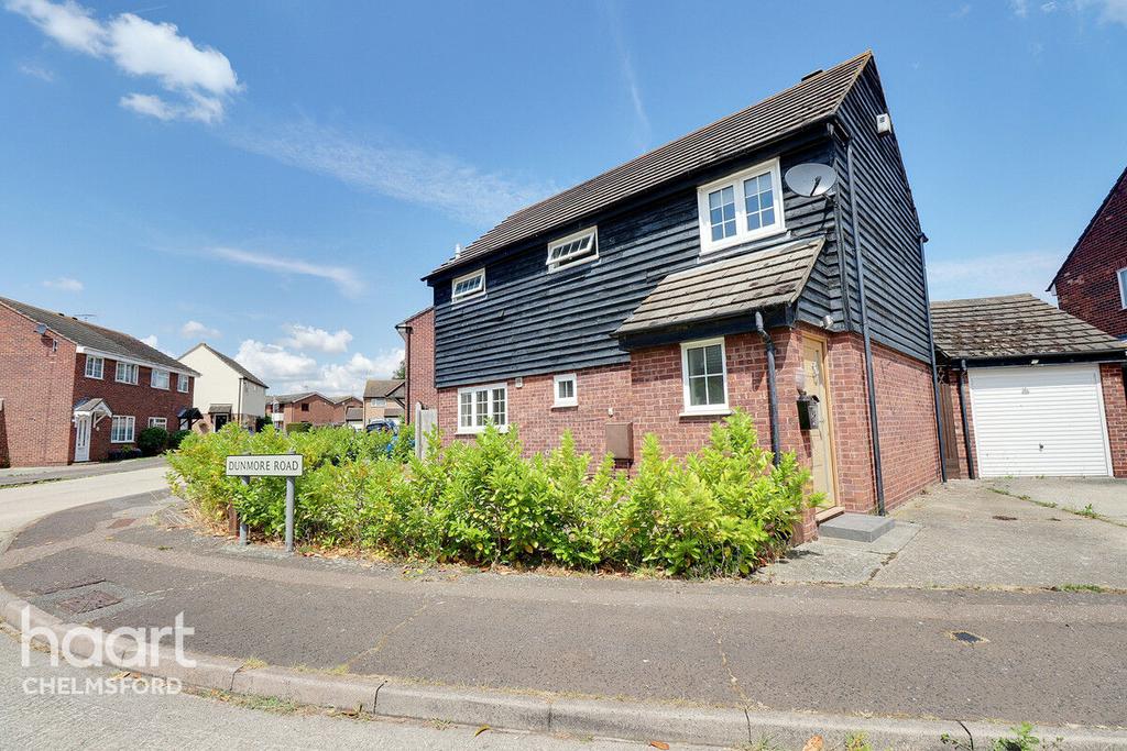 Hollis Lock, Chelmsford 3 bed detached house for sale £475,000
