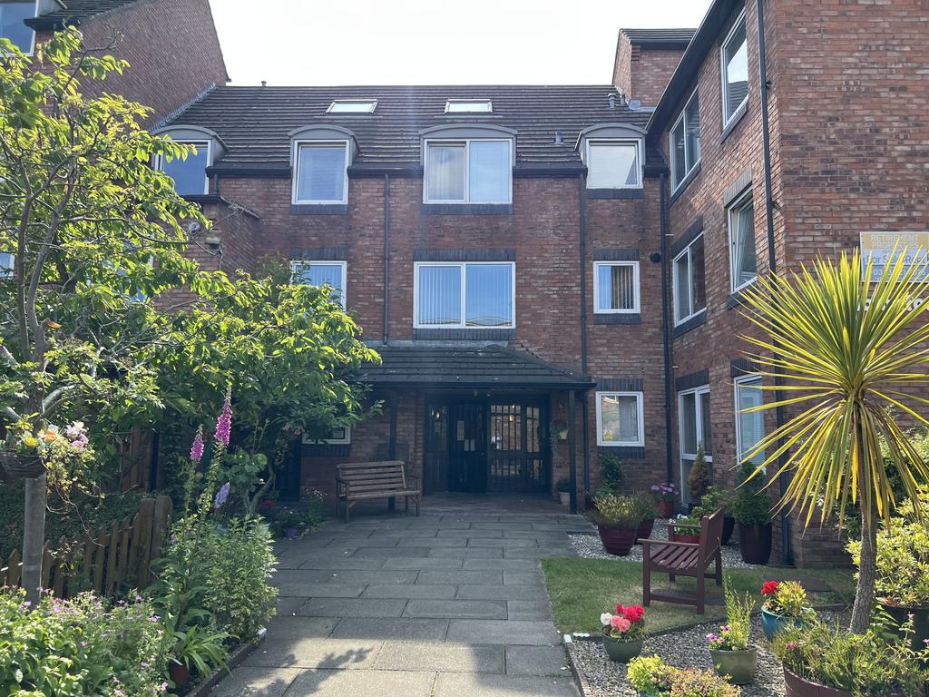 Gosforth High Street, Gosforth... 1 bed flat for sale £48,000