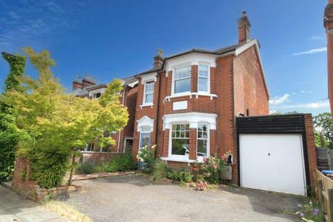 52 Corder Road, Ipswich, IP4 2XD