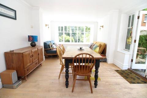 52 Corder Road, Ipswich, IP4 2XD