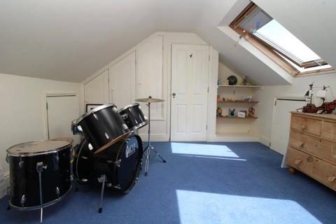 52 Corder Road, Ipswich, IP4 2XD
