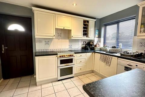 64 William Bristow Road, Cheylesmore, Coventry, CV3 5LR