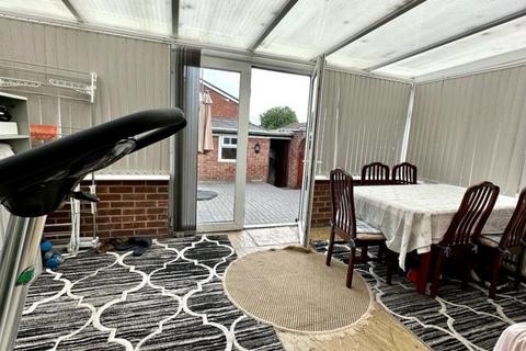 64 William Bristow Road, Cheylesmore, Coventry, CV3 5LR