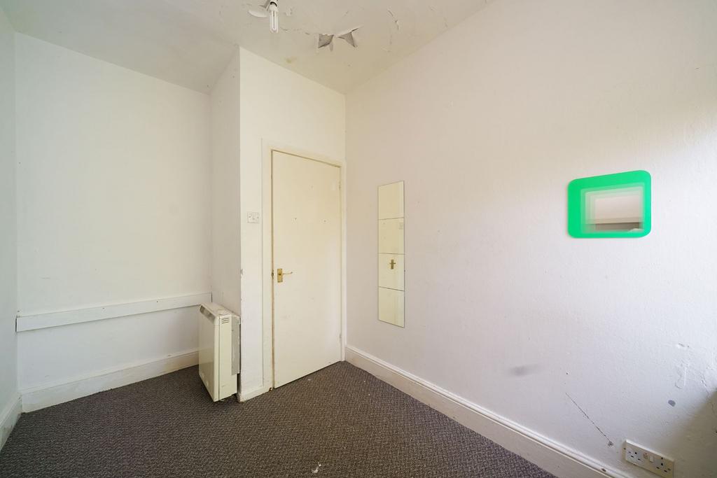 Photograph 18