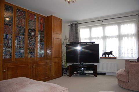 18 Bishops Close, Bathpool, Taunton, TA2 8DS