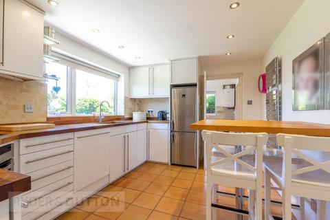 72 Under Lane, Grotton, Oldham, OL4 5RN