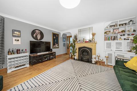 3 bedroom terraced house to rent, Point Hill, London, SE10