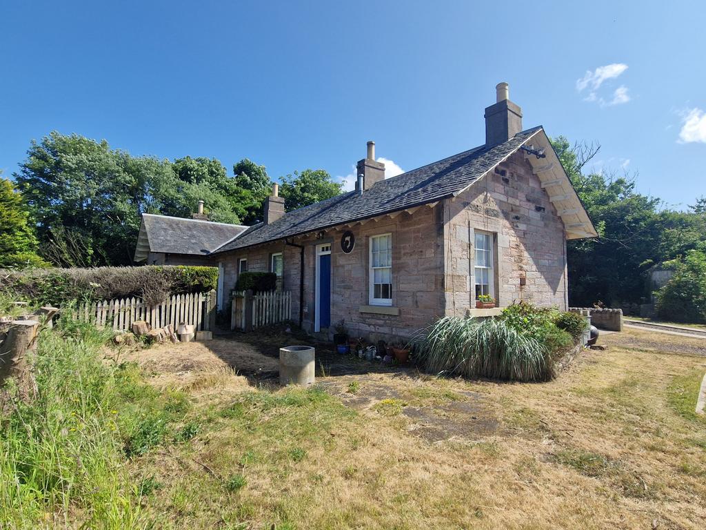 Station House & Land, Upper Burnmouth, Eyemouth, TD14 5SL 3 bed