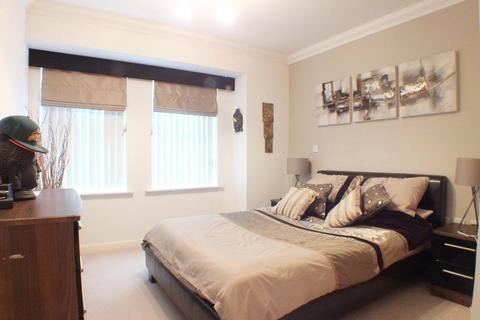 2 bedroom apartment to rent, Constitution Hill, Woking, Surrey, GU22