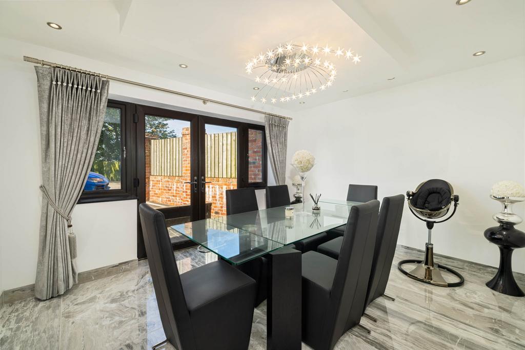 20230615-1043 Highfields Farm, Moss Hall Road, OL1