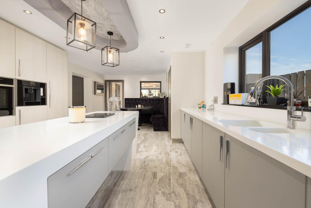 20230615-1048 Highfields Farm, Moss Hall Road, OL1