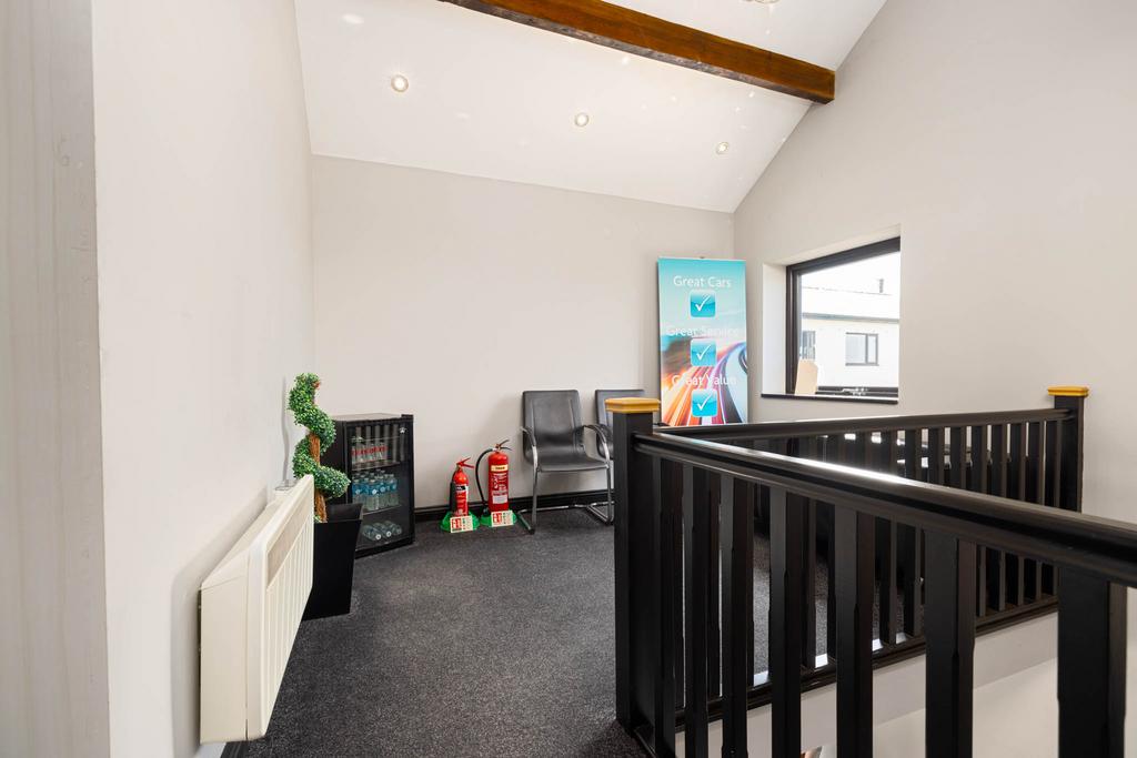 20230615-1329 Highfields Farm, Moss Hall Road, OL1