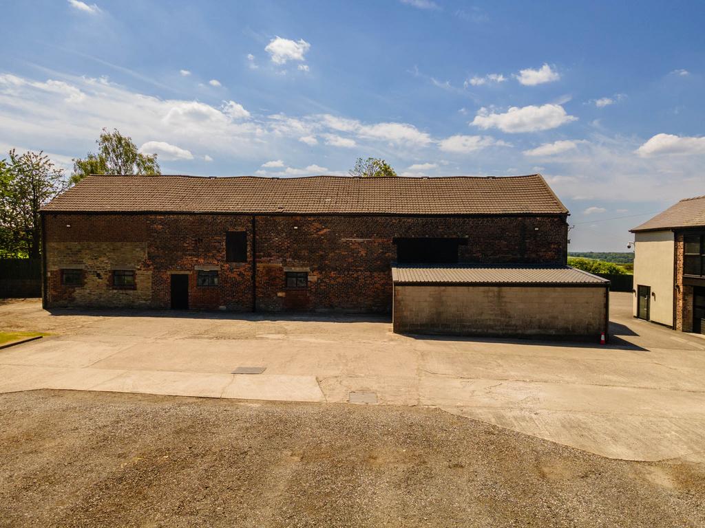 20230615-1312 Highfields Farm, Moss Hall Road, OL1