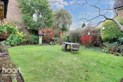 The Mousehole Avenue Road, Grayshott, Hindhead, GU26 6LZ