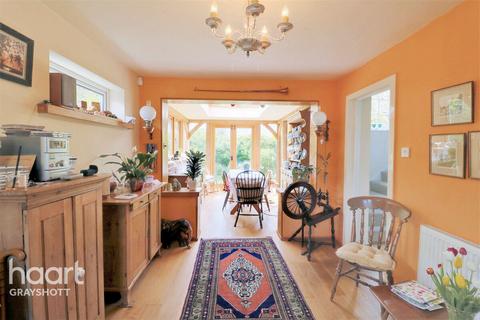 The Mousehole Avenue Road, Grayshott, Hindhead, GU26 6LZ