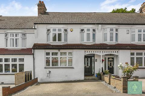 44 Borden Avenue, Enfield, EN1 2BY