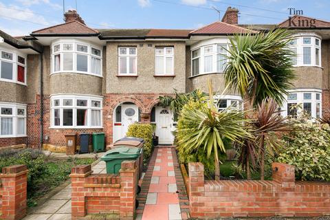 21 Richmond Road, Chingford, London, E4 7BN