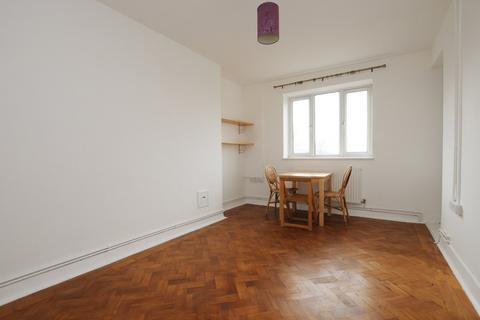 2 bedroom flat to rent, Stoke Newington Church Street, Stoke Newington