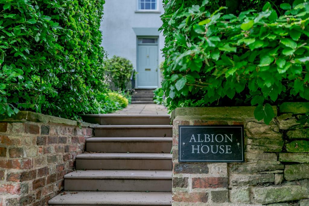 Albion House