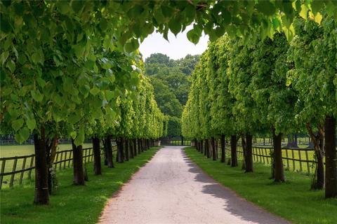 undefined, Highwood Lodge Farm Estate, Highwood Hill, London, NW7