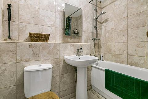 10 Derwent Close, Feltham, TW14 9QL