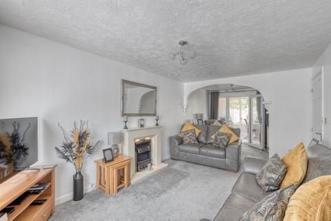 27 Addison Road, Worcester, WR3 8EA