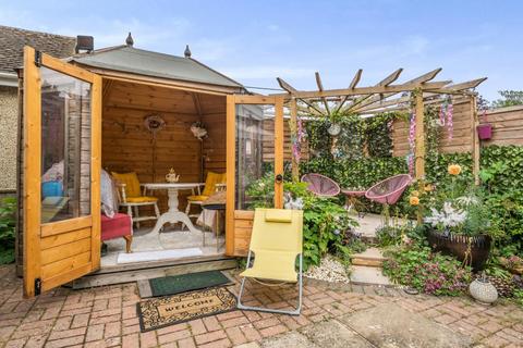 44a Park Road, Witney, OX28 6EN