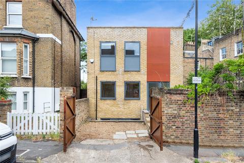 5 bedroom detached house for sale - Brookfield Road, London, E9