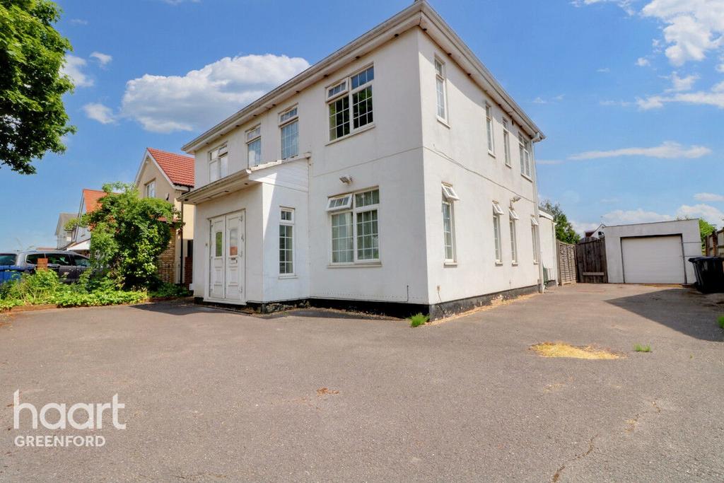 Eastmead Avenue, Greenford 5 bed detached house for sale £900,000