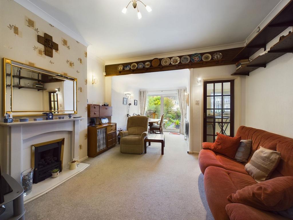 Living/Dining Room