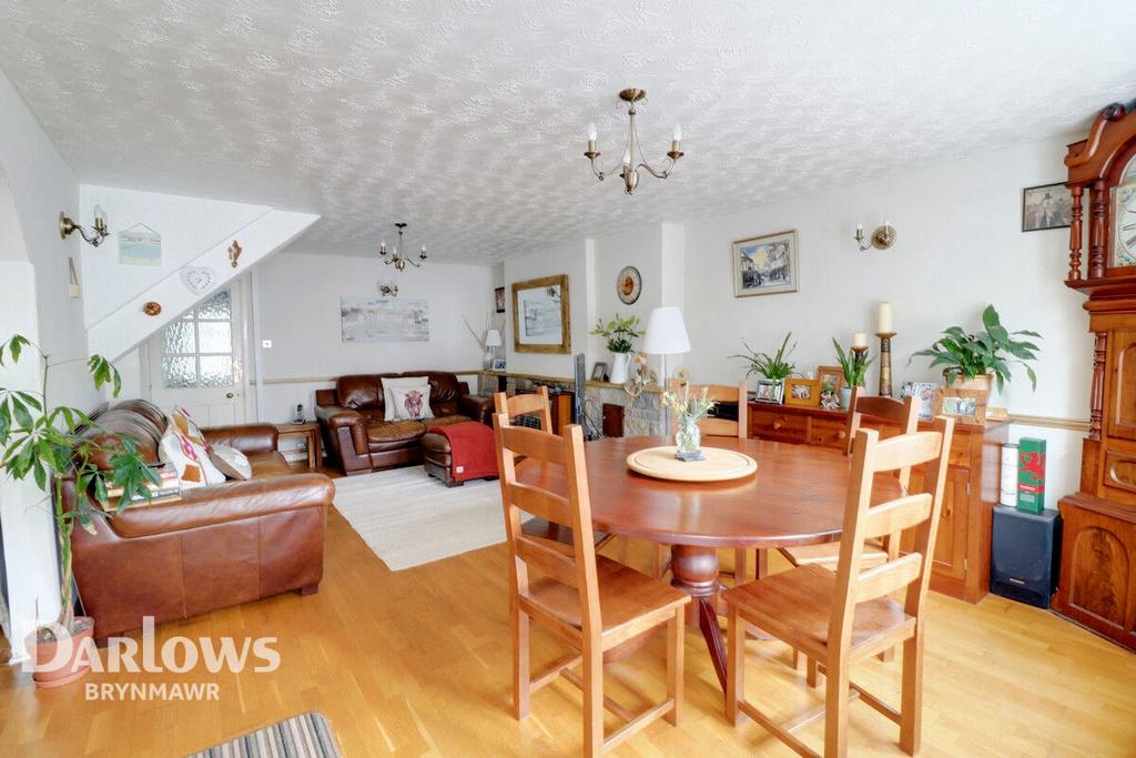 North Street, Abergavenny 3 bed end of terrace house for sale £380,000