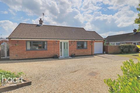 3 bedroom detached bungalow for sale, Claxtons Close, King's Lynn