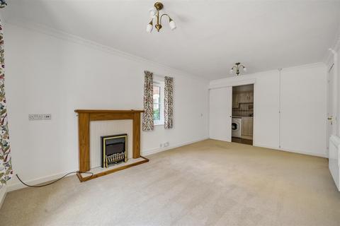 1 bedroom retirement property for sale - Rose Court, St. Cyriacs, Chichester, PO19
