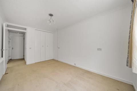 1 bedroom retirement property for sale - Rose Court, St. Cyriacs, Chichester, PO19