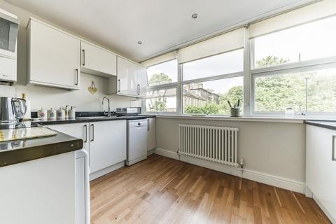 2c Westbrook Road, London, SE3 0NS
