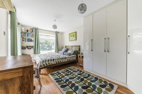 2c Westbrook Road, London, SE3 0NS