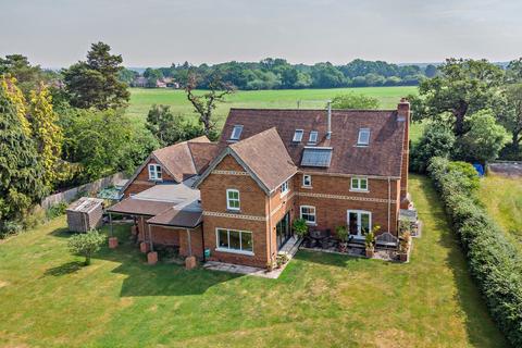 6 bedroom detached house for sale, Tutts Clump, Reading, Berkshire