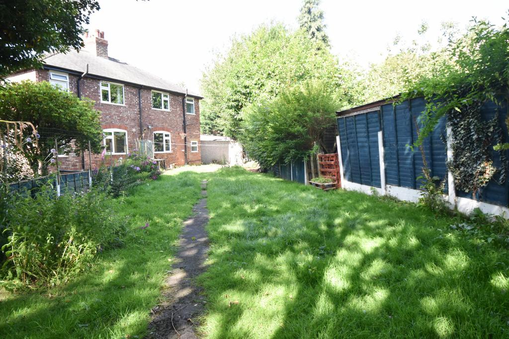 Heath Avenue, Urmston, M41 3 bed semidetached house £270,000