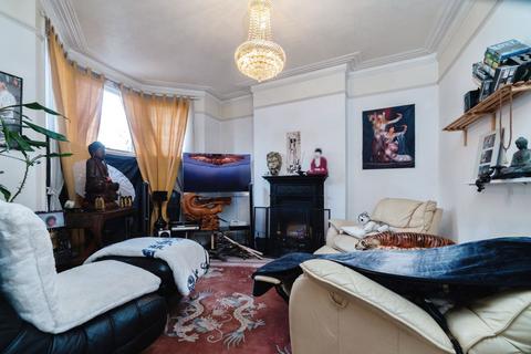 3 bedroom terraced house for sale, St. Saviours Road, Croydon CR0
