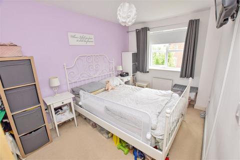 11 Adamson Close, Latchford, Warrington, WA4 1GL