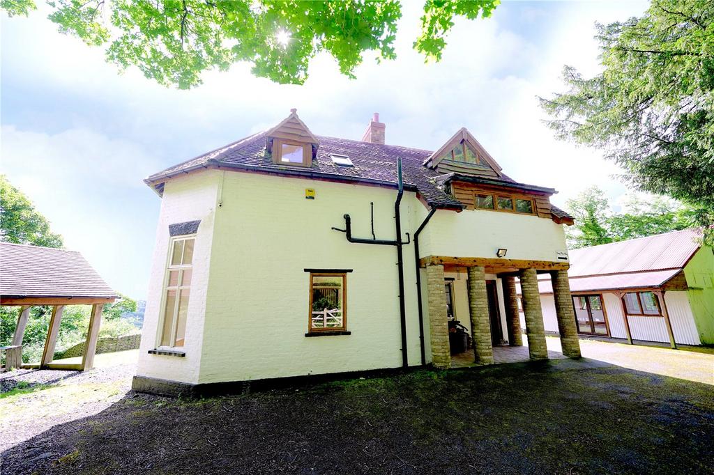 The Wrekin Hill, The Wrekin, Telford... 3 bed detached house £470,000