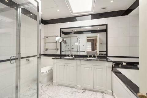 Flat 3, 20 Wilton Crescent, London, SW1X 8SA