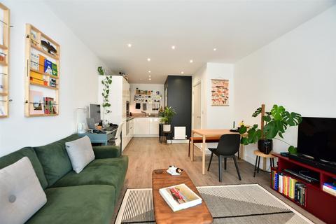 Flat 9, 8 Corys Road, Rochester, ME1 1GP