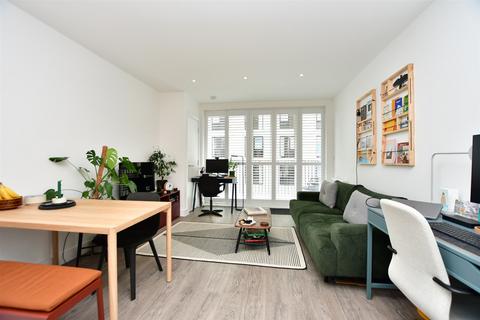 Flat 9, 8 Corys Road, Rochester, ME1 1GP